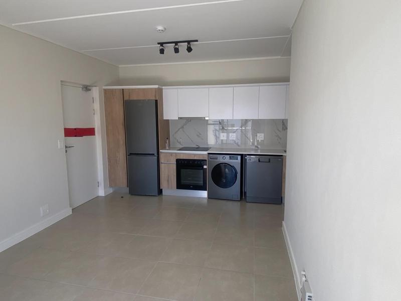 To Let 1 Bedroom Property for Rent in Richwood Western Cape